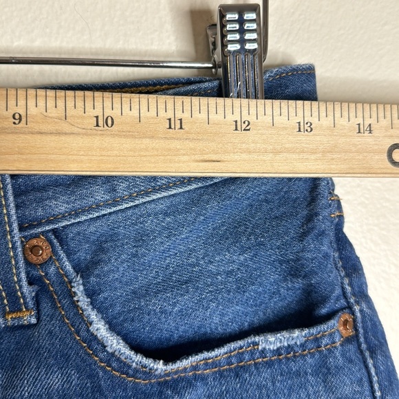 Levi’s 501 ladies cutoff western denim shorts fly button size 25 - Picture 4 of 9